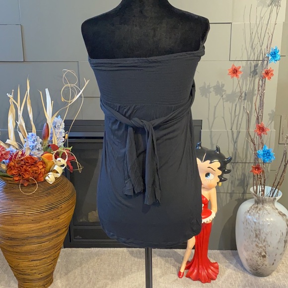 NWOT BCBG Tube Top Flutter Blouse - Picture 4 of 6